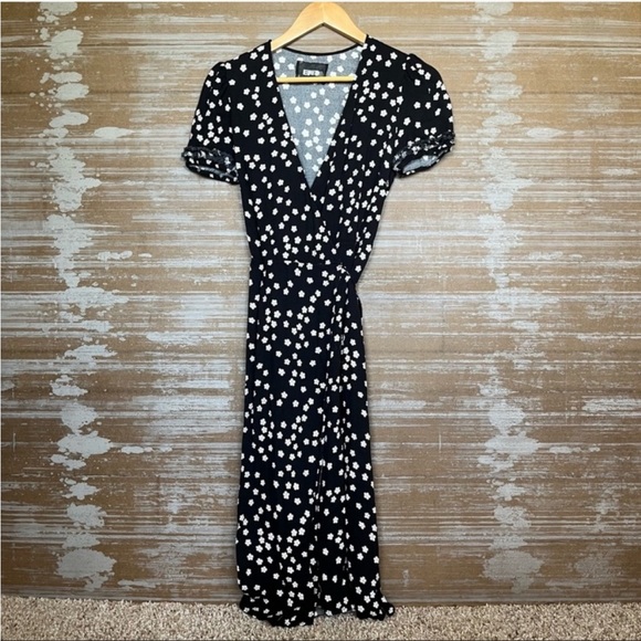 Reformation Addy Wrap Midi Dress Garden Floral Black White Womens S - Picture 2 of 5